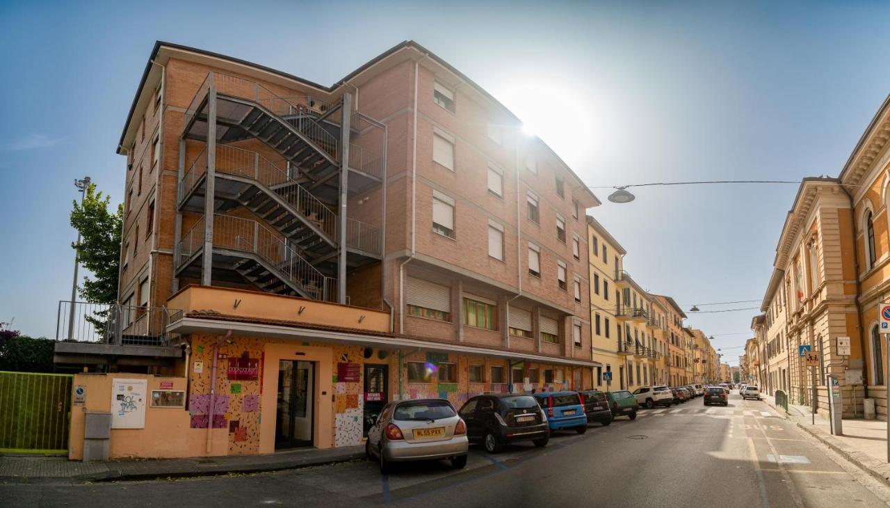 Safestay Pisa Centrale Exterior photo